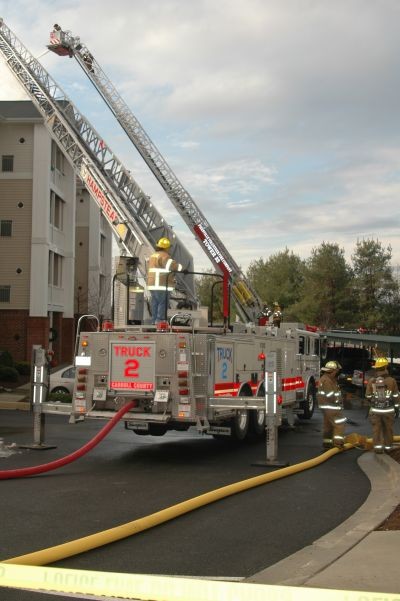 12-26-05 - Fire Box 41-1 Apartment Fire 300 Cantata Court, Reisterstown Photo's courtesy of Wayne Barrell